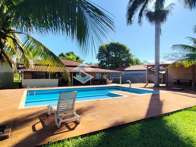 Rancho com 1665m² 5 quartos e 5 banheiros, à venda, no bairro AGUAS CLARAS em Ribeirão Claro