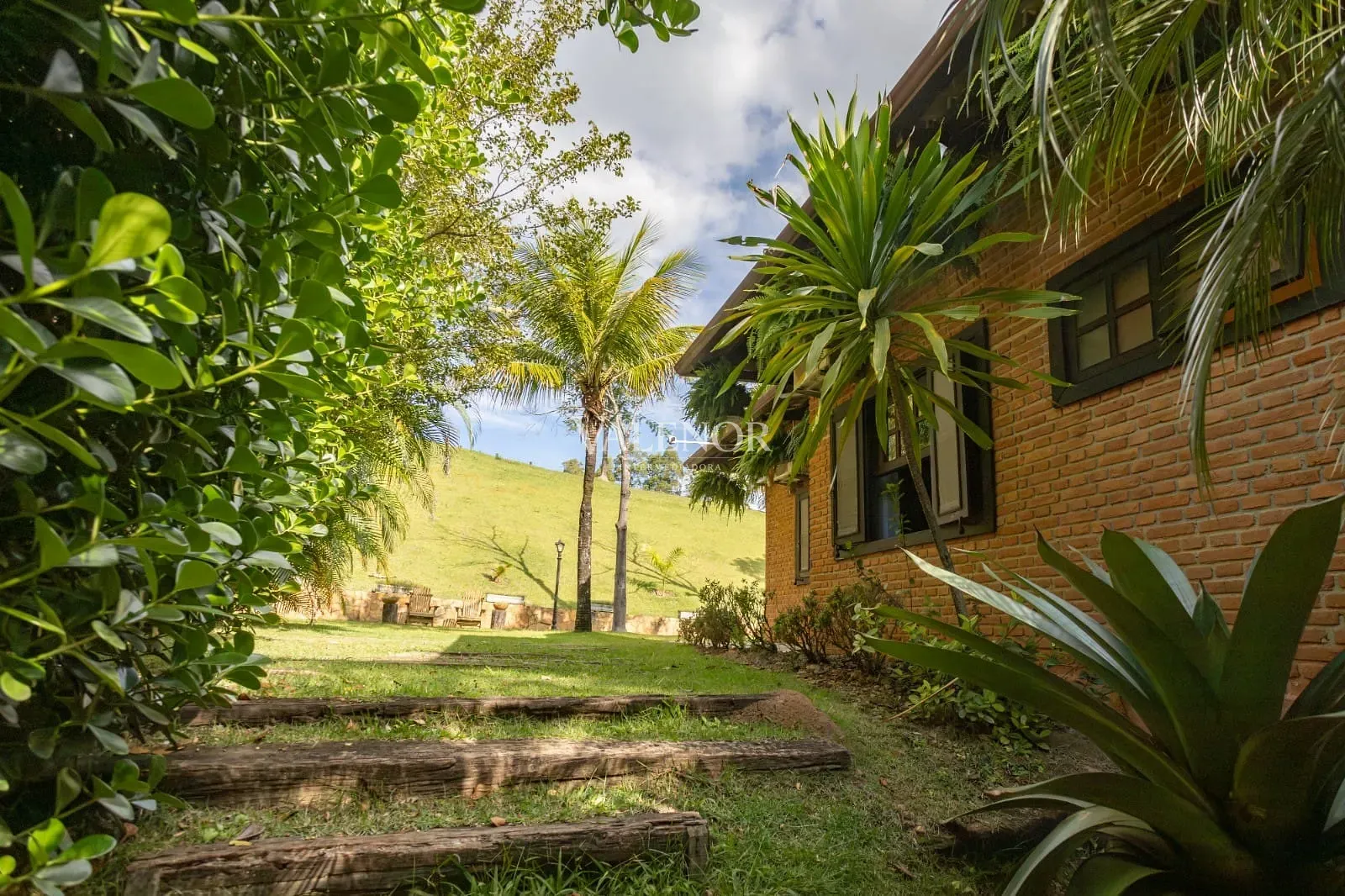 Apartamento, 5 quartos, 184560 m² - Foto 5