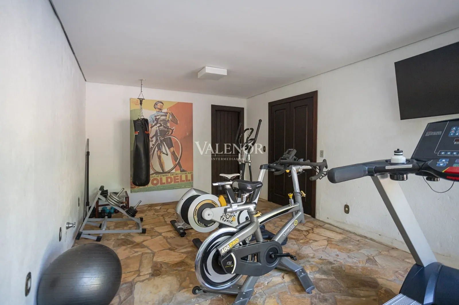Apartamento, 5 quartos, 184560 m² - Foto 18