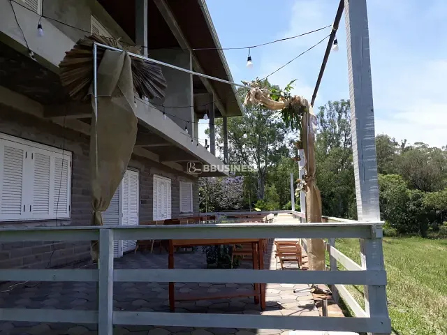 Rancho com 49279m² 3 quartos e 2 banheiros, à venda, no bairro Nova Milano em Farroupilha