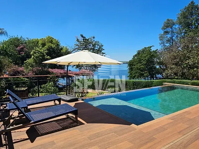 Rancho com 3000m² 5 quartos e 7 banheiros, à venda, no bairro Área Rural de Arealva em Arealva