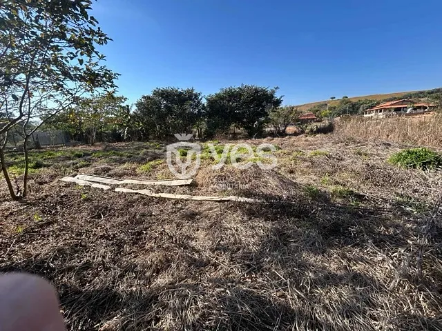 Rancho com 3000m² 4 quartos e 1 banheiro, à venda, no bairro Recanto dos Coqueiros  em Araxá