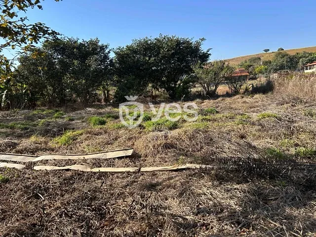 Rancho com 3000m² 4 quartos e 1 banheiro, à venda, no bairro Recanto dos Coqueiros  em Araxá