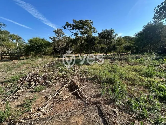 Rancho com 3000m² 4 quartos e 1 banheiro, à venda, no bairro Recanto dos Coqueiros  em Araxá