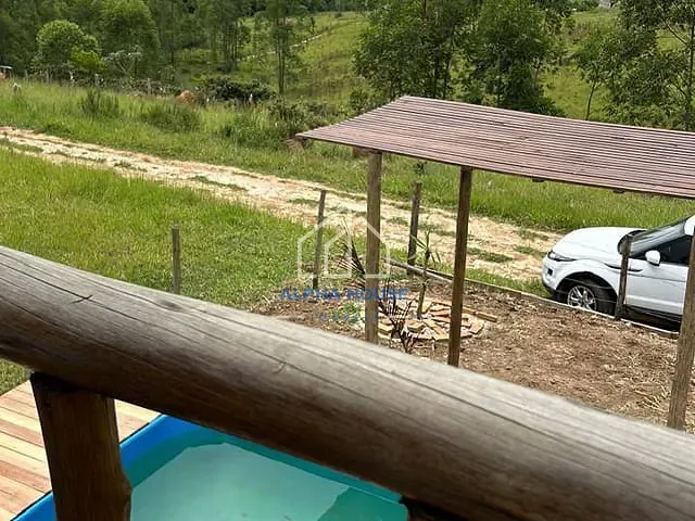 Rancho com 500m² 2 quartos e 2 banheiros, à venda, no bairro Loteamento Residencial São Vicente de Paulo em Tremembé