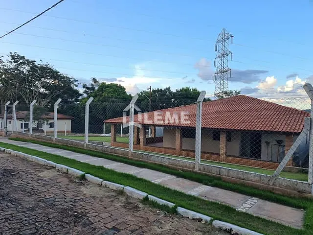 Rancho com 1002m² 3 quartos e 3 banheiros, à venda, no bairro São José do Rio Pardo em São José do Rio Pardo