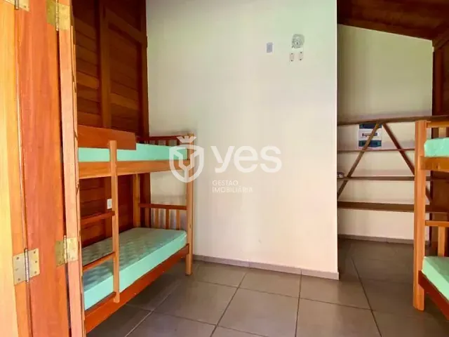 Rancho com 2250m² 4 quartos e 3 banheiros, à venda, no bairro Rifania em Rifaina