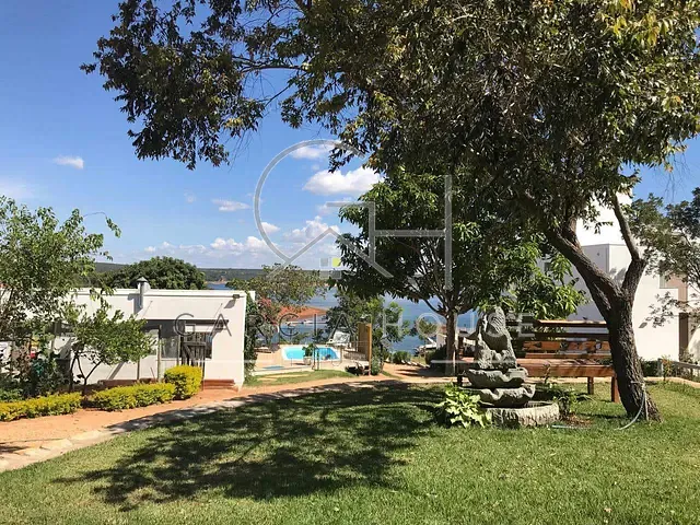 Rancho com 419m² 4 quartos e 5 banheiros, à venda, no bairro NÁUTICO BRISAS DO LAGO em Capitólio
