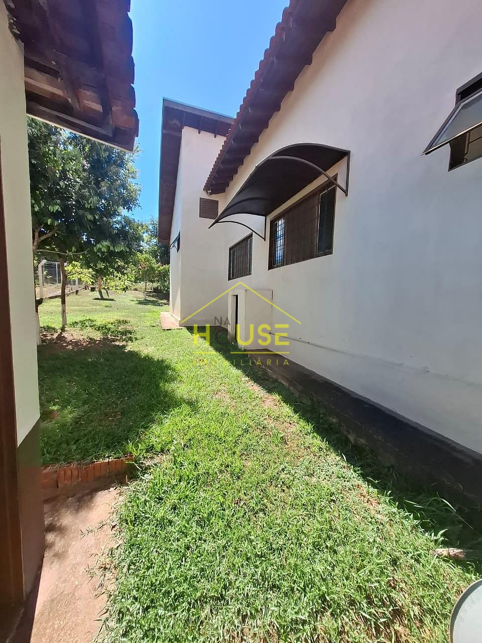 Apartamento para alugar com 2 quartos, 210m² - Foto 25