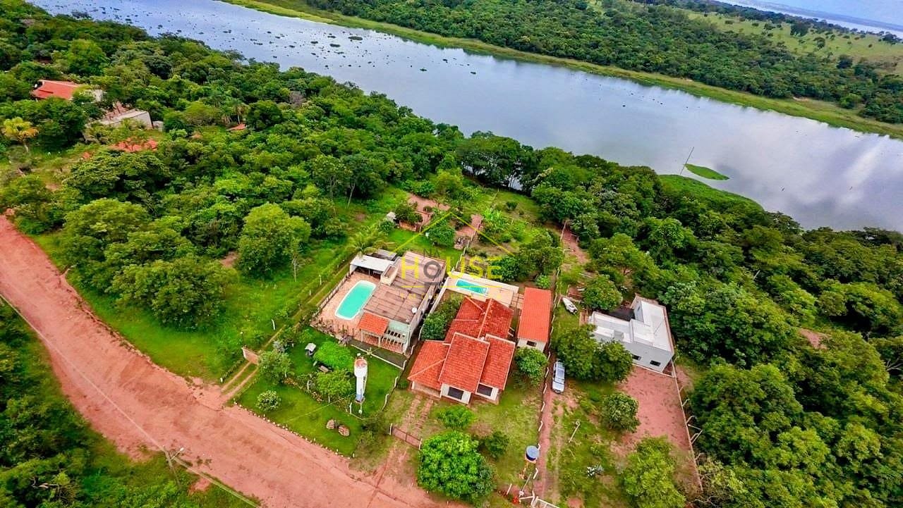 Apartamento para alugar com 2 quartos, 210m² - Foto 1