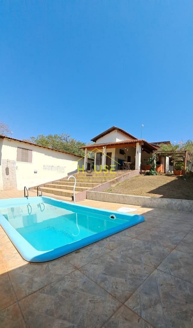 Apartamento para alugar com 2 quartos, 210m² - Foto 18