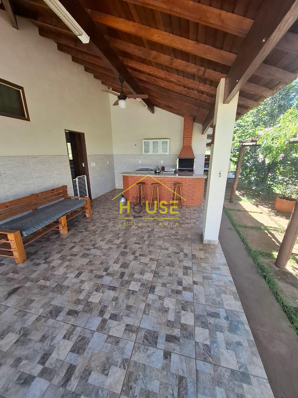 Apartamento para alugar com 2 quartos, 210m² - Foto 99