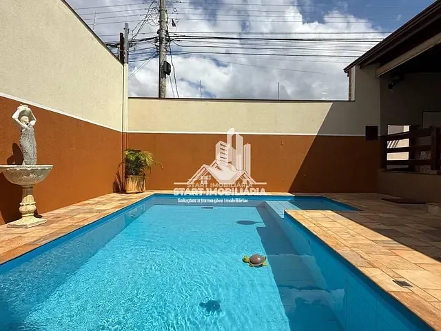 Rancho 1 quarto e 2 banheiros, à venda, no bairro Jardim América em Pederneiras