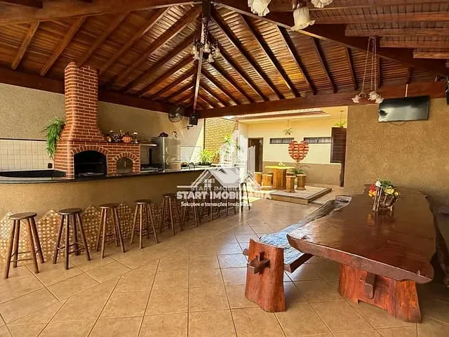 Rancho 1 quarto e 2 banheiros, à venda, no bairro Jardim América em Pederneiras