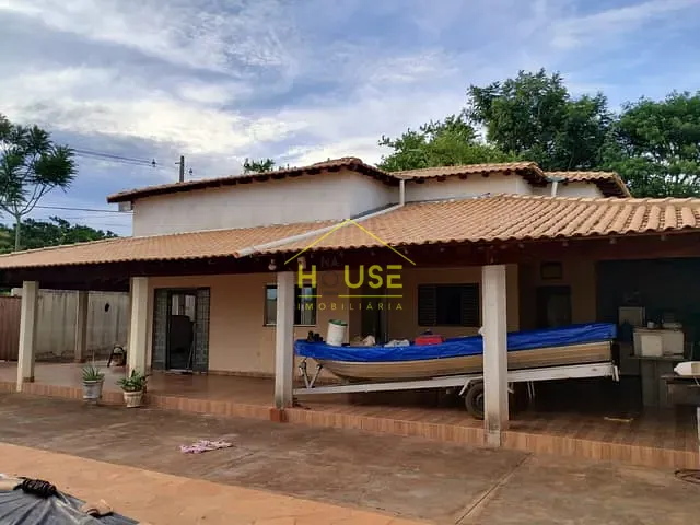 Rancho com 450m² 3 quartos e 3 banheiros, à venda, no bairro Vinha de Luz em Mira Estrela