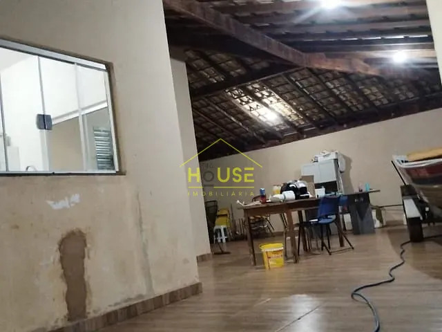 Rancho com 450m² 3 quartos e 3 banheiros, à venda, no bairro Vinha de Luz em Mira Estrela