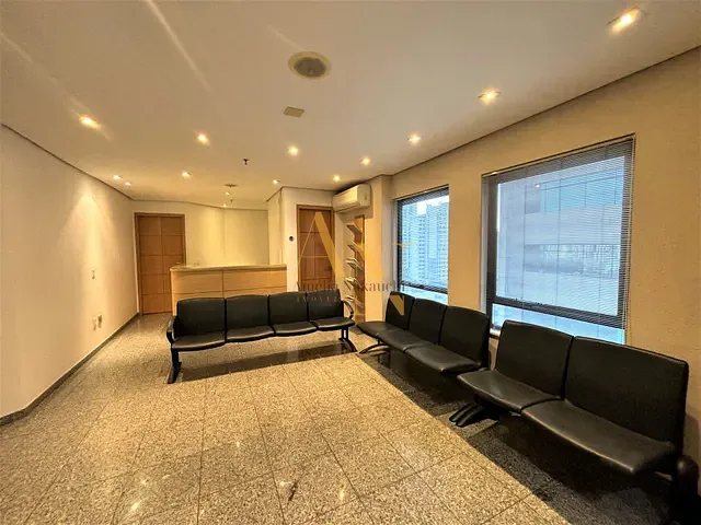 Conjunto comercial à venda, no bairro Vila Mariana em São Paulo