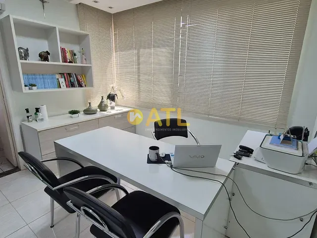 Sala com 87m², à venda, no bairro Vila Moraes em Ourinhos