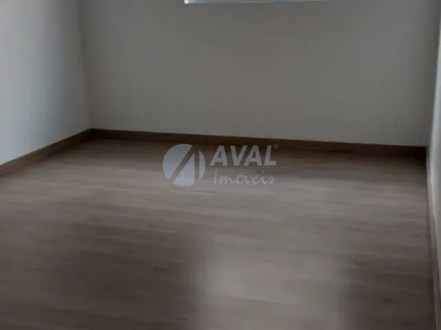 Sala para alugar, no bairro Jardim Amélia em Pinhais