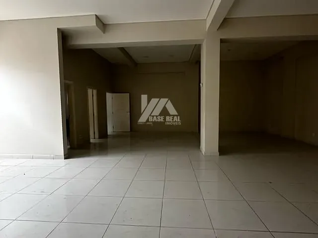 Sala para alugar, no bairro Centro em Guarapuava