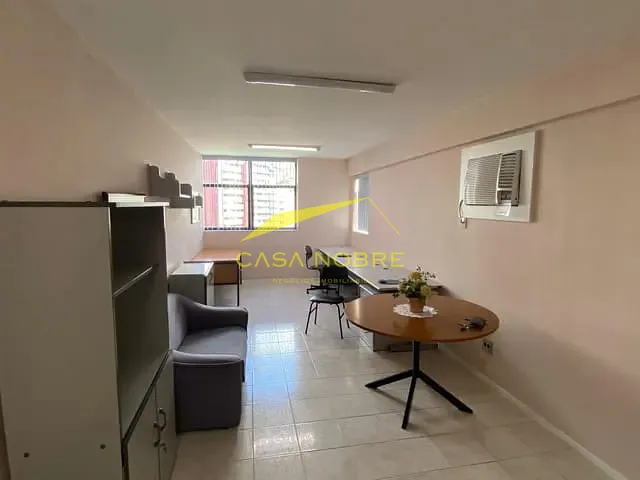 Sala com 28m², para alugar, no bairro Praia do Canto em Vitória