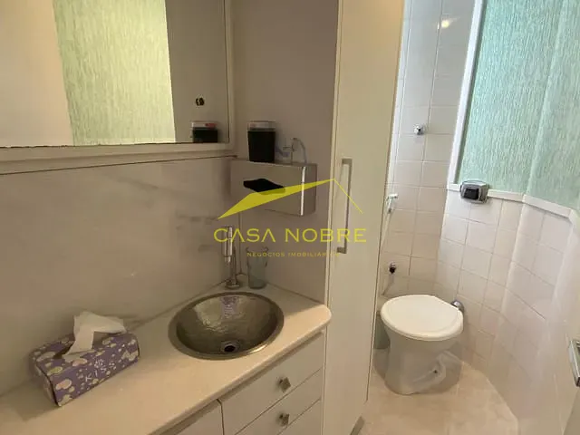 Sala com 28m², para alugar, no bairro Praia do Canto em Vitória