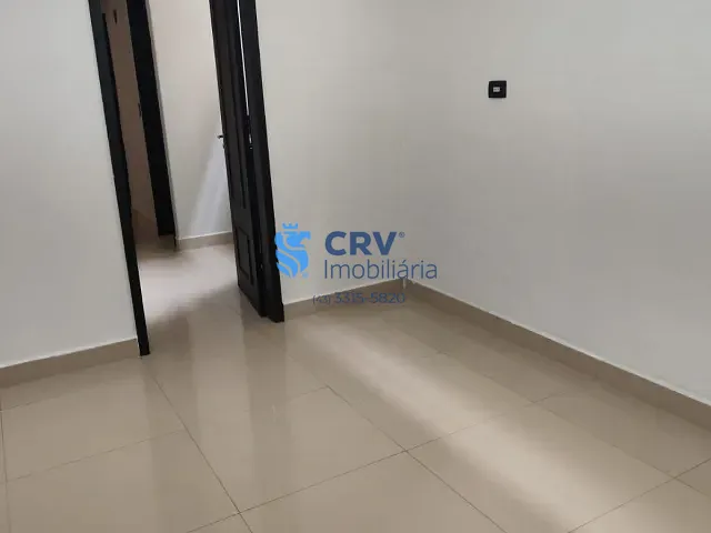 Sala para alugar, no bairro Centro em Londrina