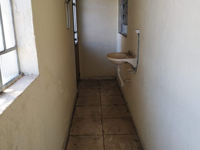 Sala com 200m², para alugar, no bairro Vila Carrão em São Paulo
