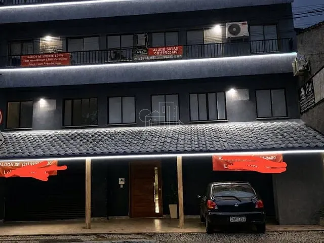Sala com 42m², para alugar, no bairro Centro em Guapimirim