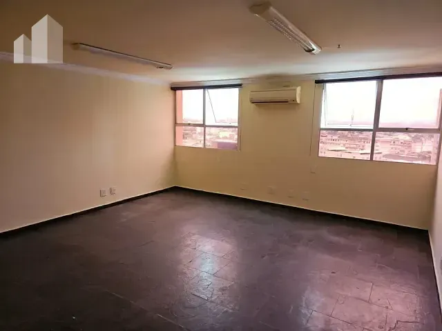 Sala com 34m², à venda, no bairro Penha em Rio de Janeiro