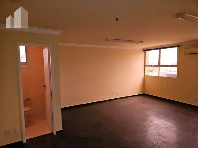 Sala com 34m², à venda, no bairro Penha em Rio de Janeiro