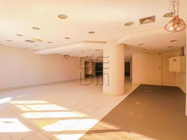 Sala com 728m², para alugar, no bairro Centro em Londrina
