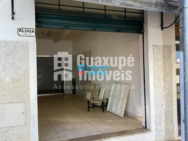 Sala com 60m², para alugar, no bairro CENTRO em GUAXUPÉ