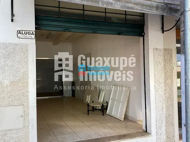 Sala com 60m², para alugar, no bairro CENTRO em GUAXUPÉ