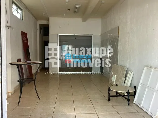 Sala com 60m², para alugar, no bairro CENTRO em GUAXUPÉ