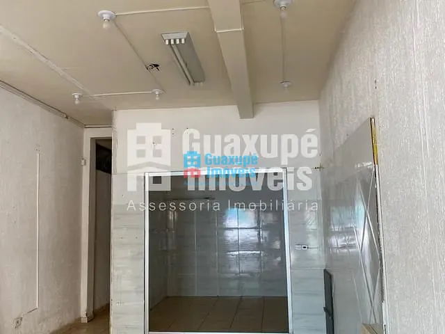 Sala com 60m², para alugar, no bairro CENTRO em GUAXUPÉ