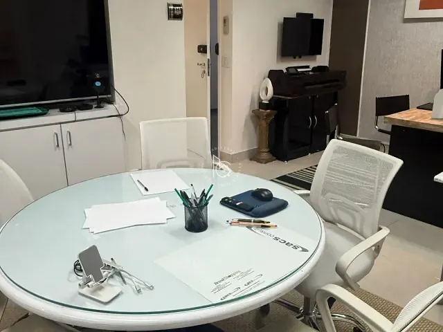 Sala para alugar, no bairro Alphaville Industrial em Barueri