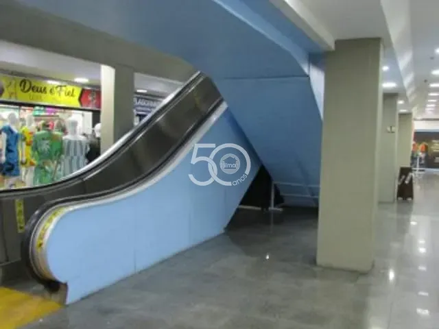 Sala para alugar, no bairro Madureira em Rio de Janeiro