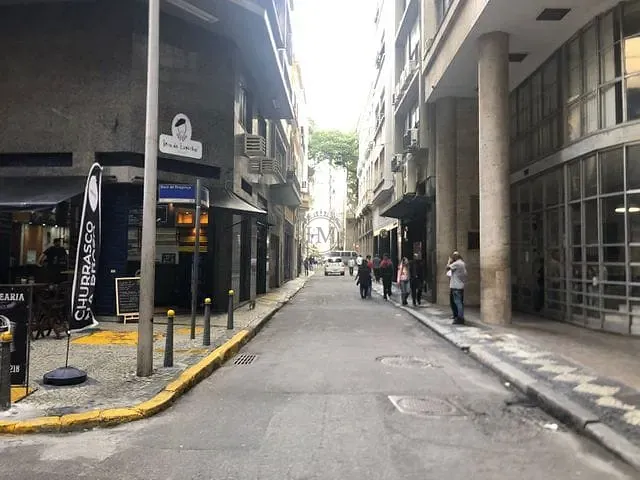 Sala com 197m², para alugar, no bairro Centro em Rio de Janeiro