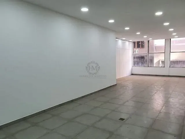Sala com 197m², para alugar, no bairro Centro em Rio de Janeiro
