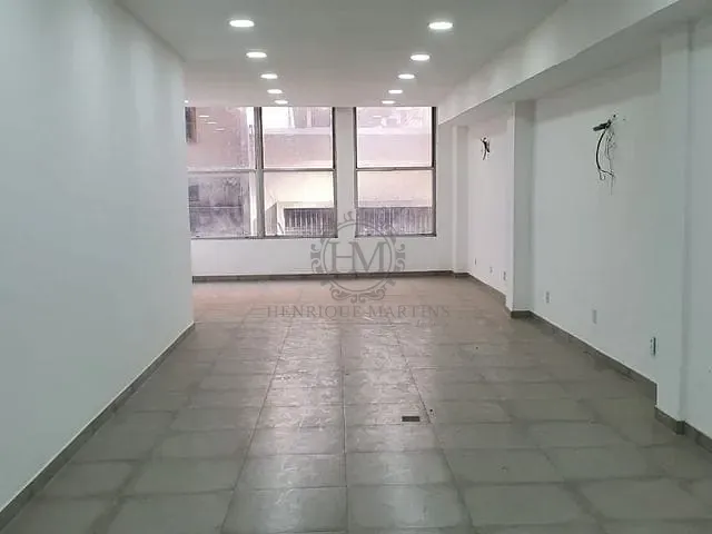 Sala com 197m², para alugar, no bairro Centro em Rio de Janeiro