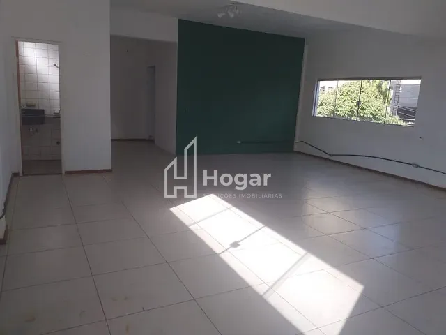 Sala para alugar, no bairro Centro em Londrina