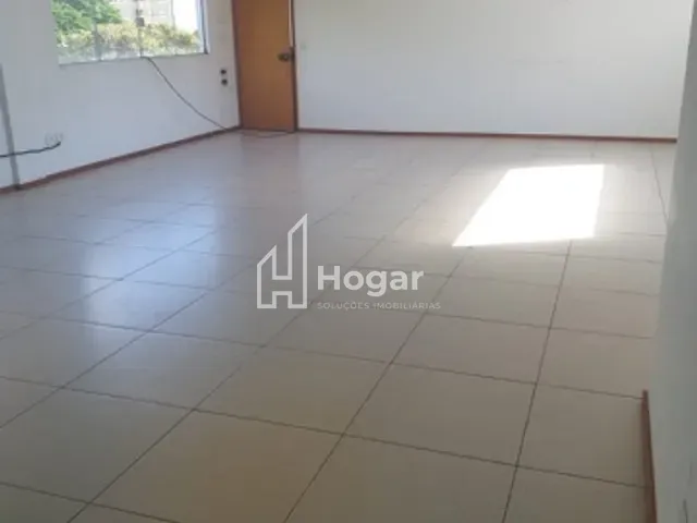 Sala para alugar, no bairro Centro em Londrina