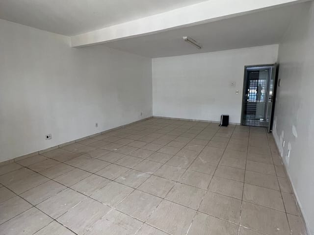 Sala com 40m², para alugar, no bairro Recanto das Emas em Brasília
