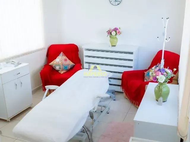 Andar corporativo com 464m², à venda, no bairro Centro em Salto