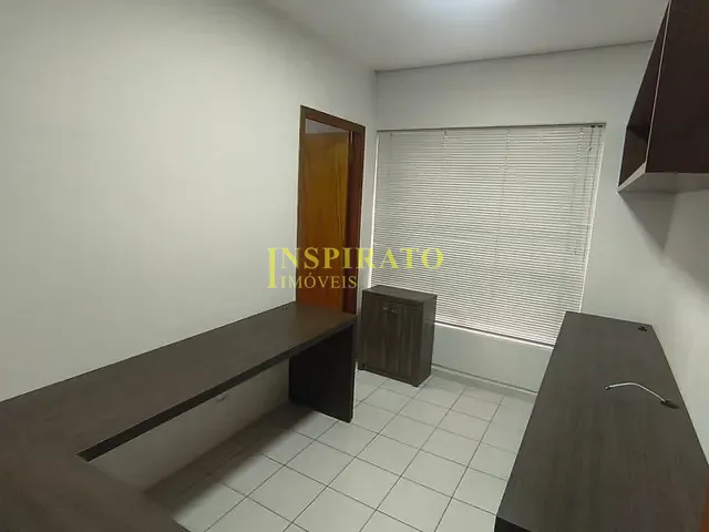 Sala com 36m², à venda ou para alugar, no bairro Vila Virgínia em Jundiaí