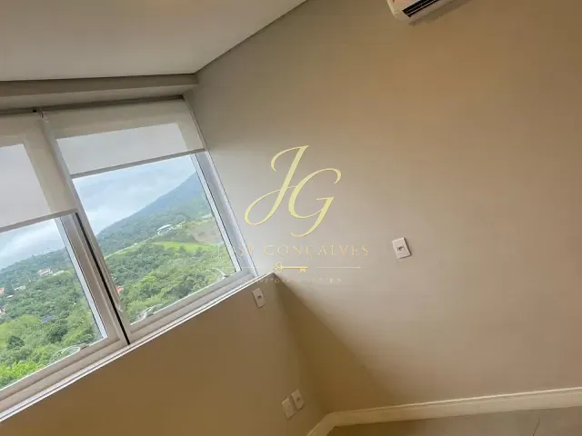 Sala à venda, no bairro Vila Mogilar em Mogi das Cruzes