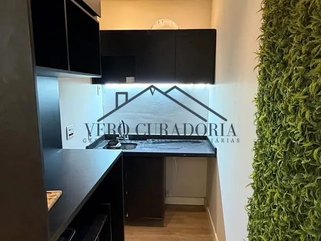 Sala com 78m², para alugar, no bairro Vila Mogilar em Mogi das Cruzes