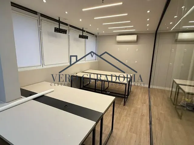 Sala com 78m², para alugar, no bairro Vila Mogilar em Mogi das Cruzes