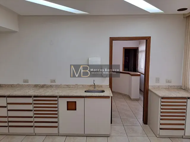Sala com 103m², à venda, no bairro Centro em Londrina